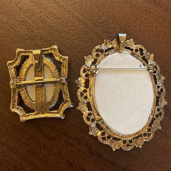 2 Broaches- one hand embroidered! Beautiful with multicolor florals. - Picture 5 of 5